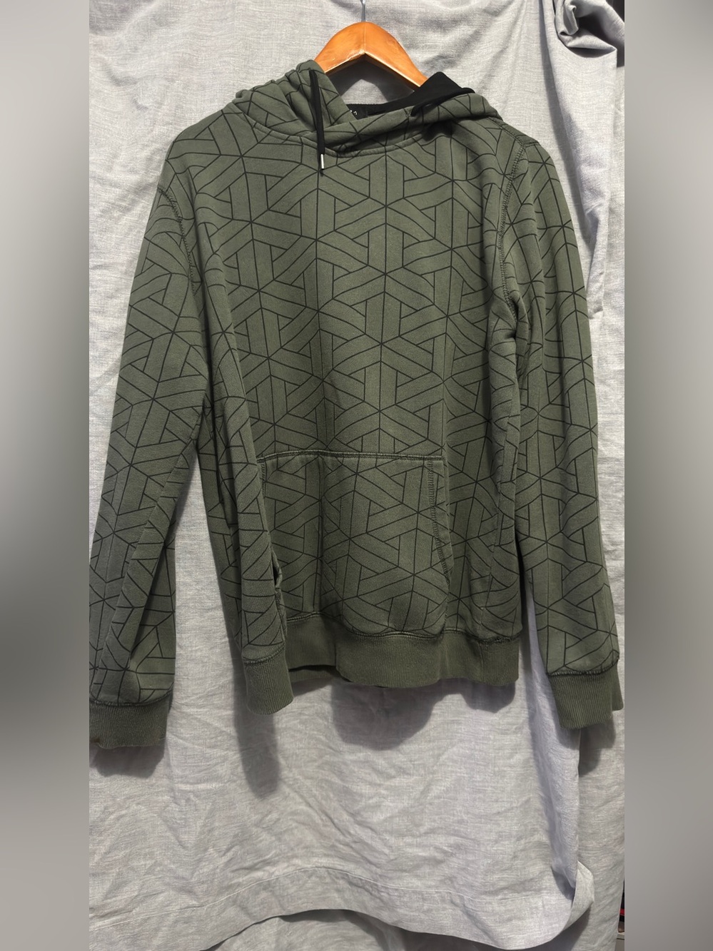 Forever 21 Men Olive Geometric Print Hoodie LARGE